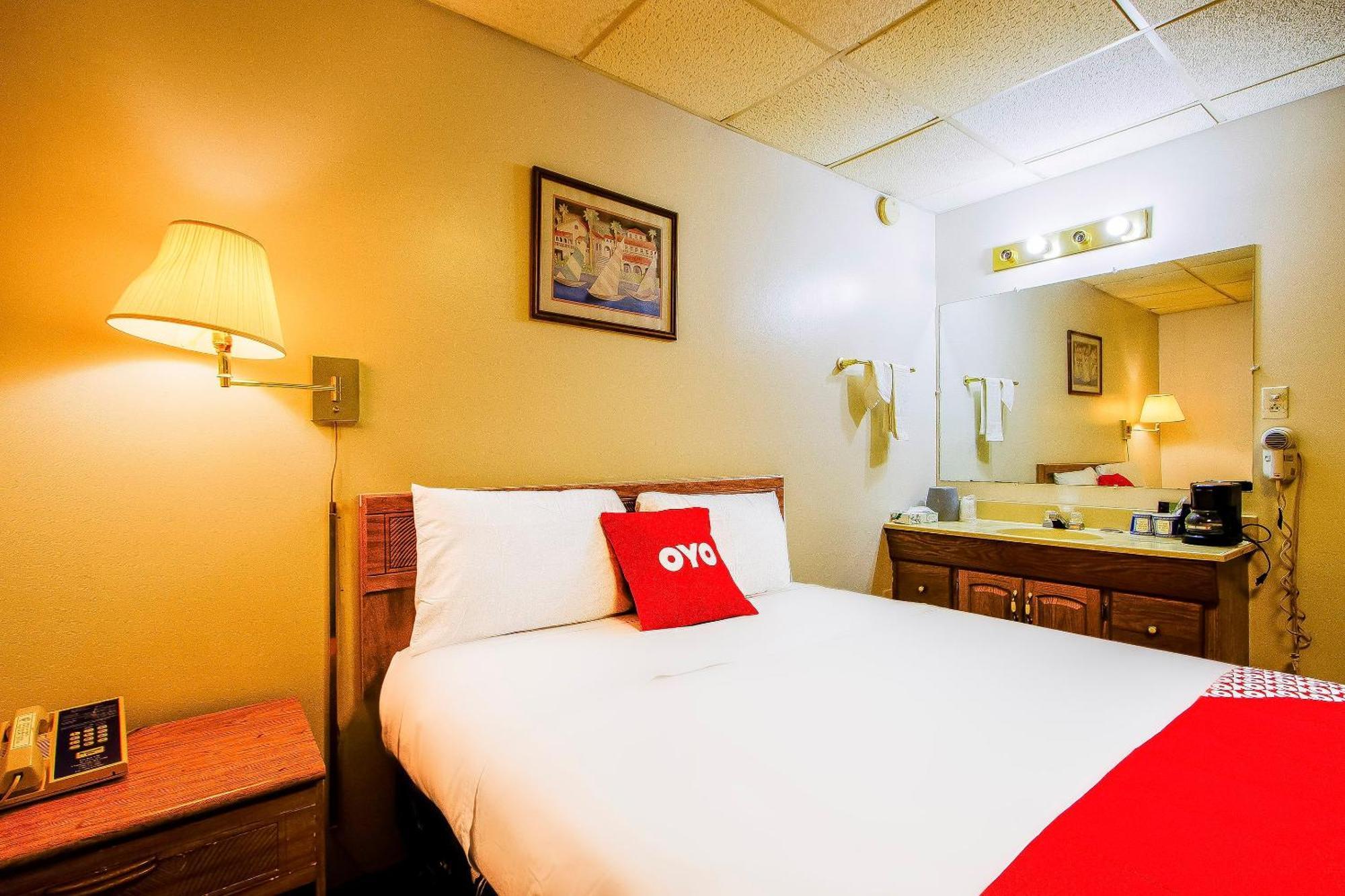 Oyo Hotel Chapmanville Inn, Wv - Hwy 119 Buitenkant foto
